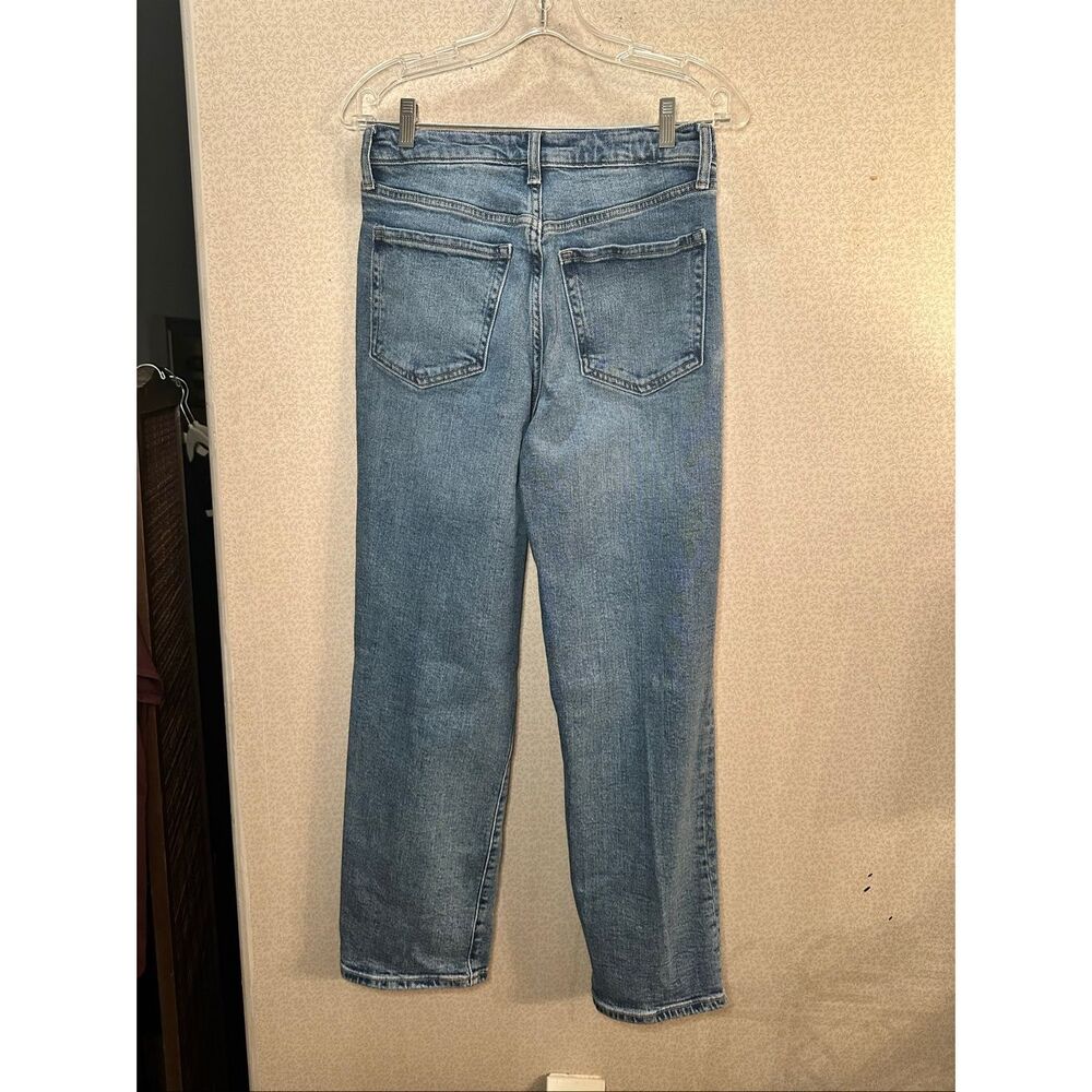 Old Navy distressed OG loose high-rise jeans - Picture 5 of 6